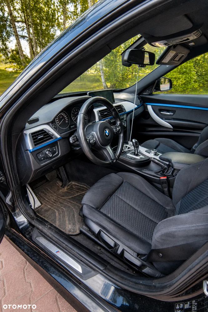 BMW 3GT 320i GPF xDrive M Sport - 16