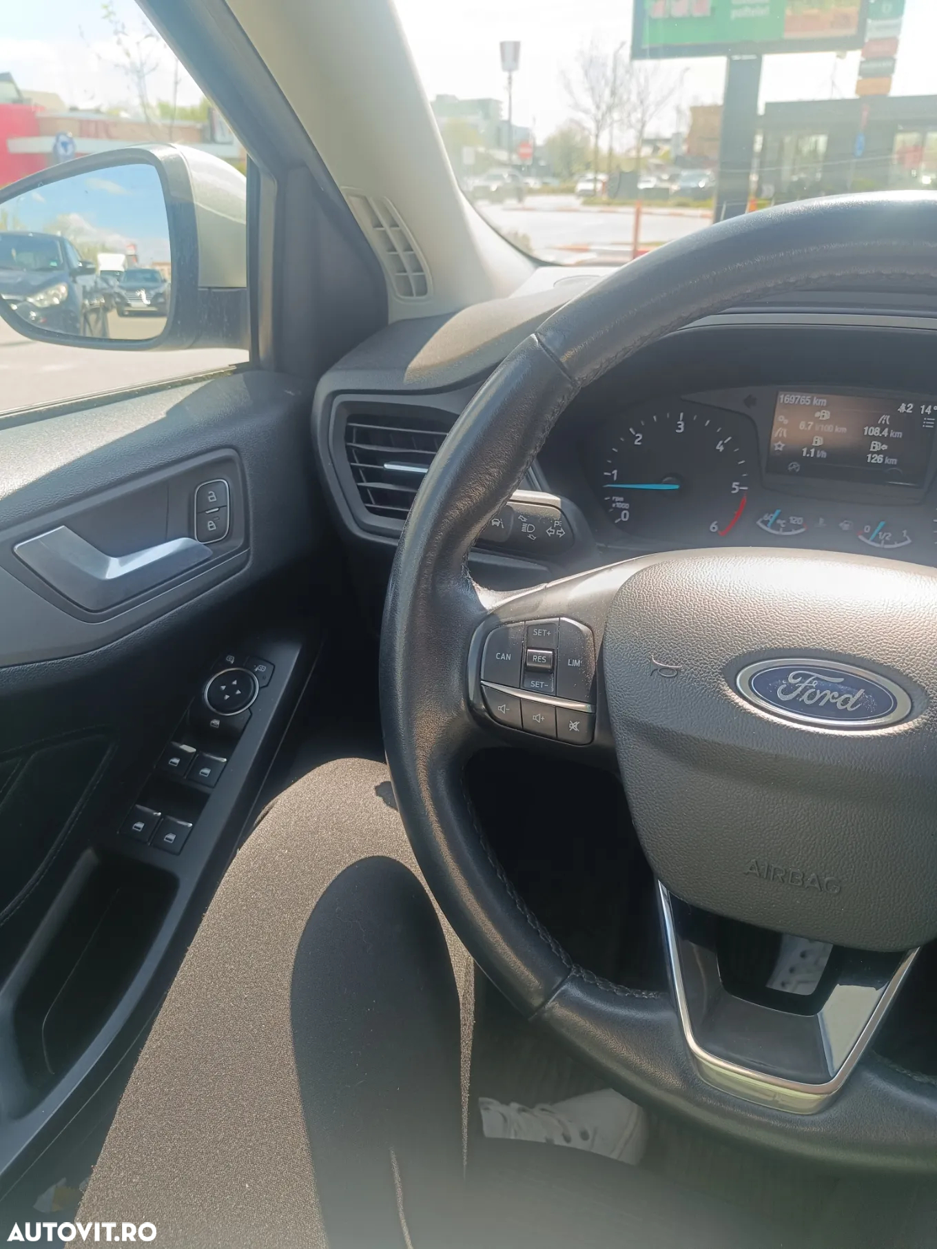 Ford Focus 1.5 EcoBlue Connected - 17