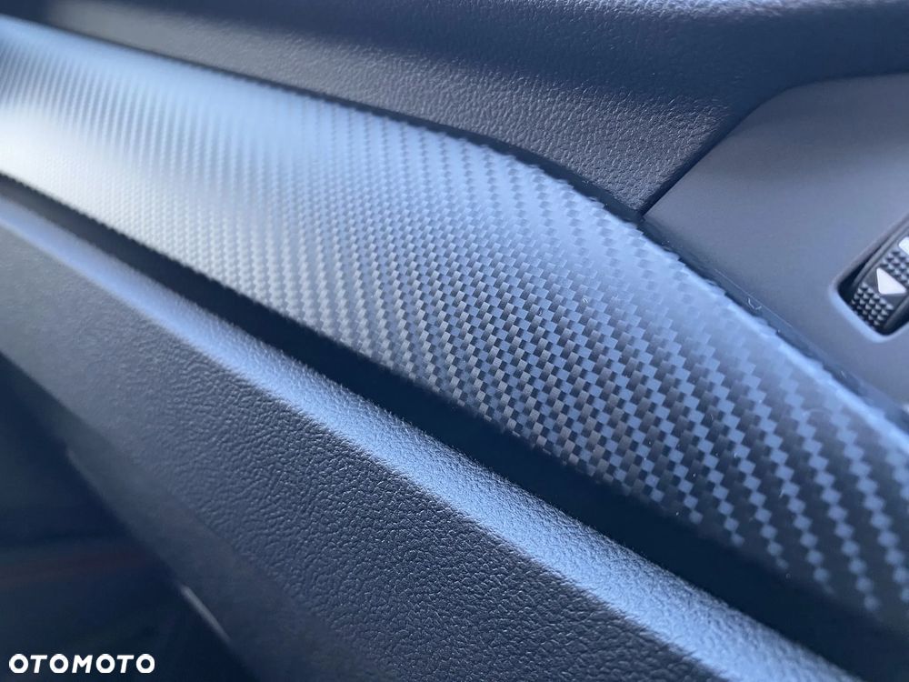 Ford Kuga 1.5 EcoBoost FWD ST-Line - 25