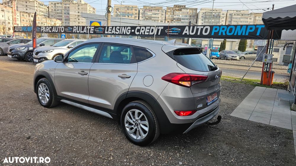 Hyundai Tucson 2.0 CRDI 4WD Automatik Style - 4