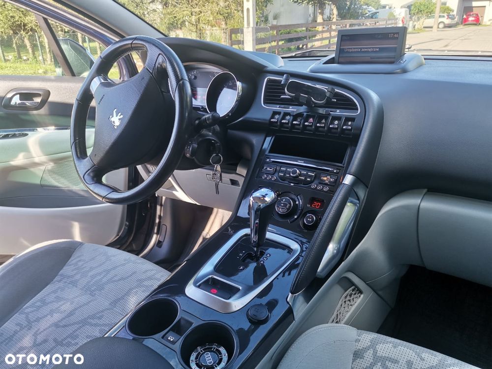 Peugeot 3008 - 3