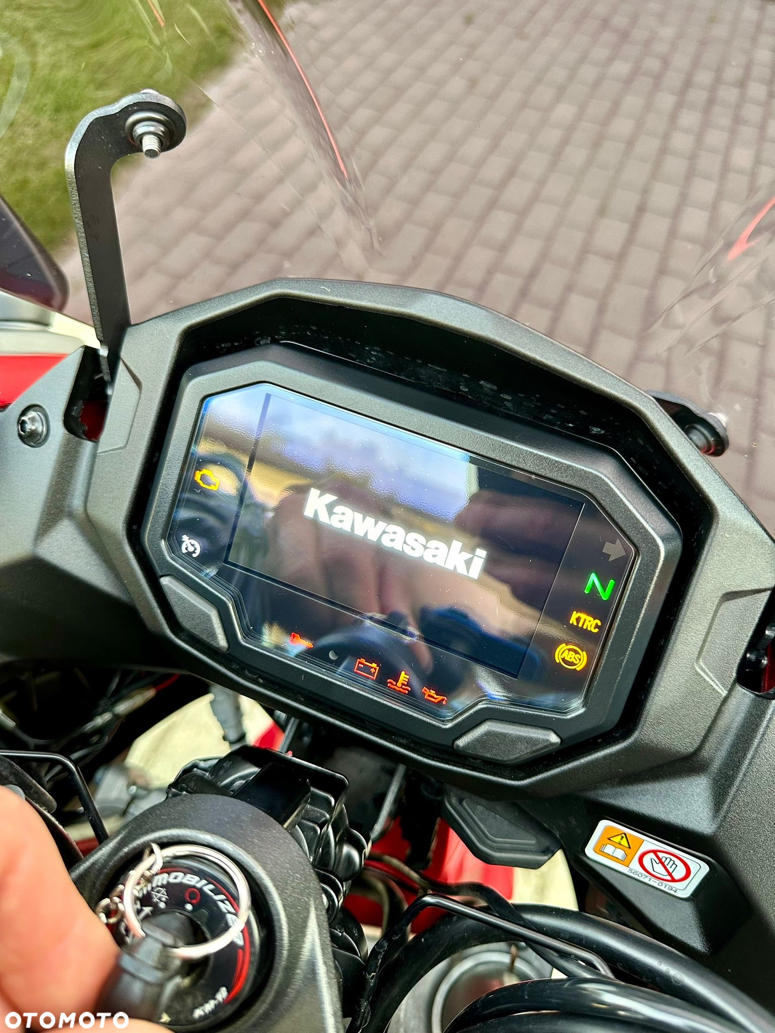 Kawasaki Ninja 1000 SX - 16