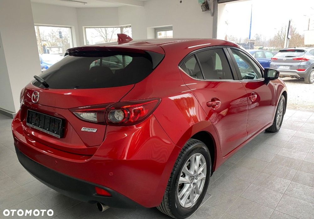 Mazda 3 - 4
