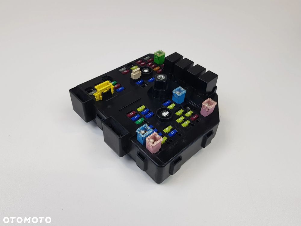 Moduł Skrzynka bezpieczników Chevrolet Captiva 2.2 95202005 - 4