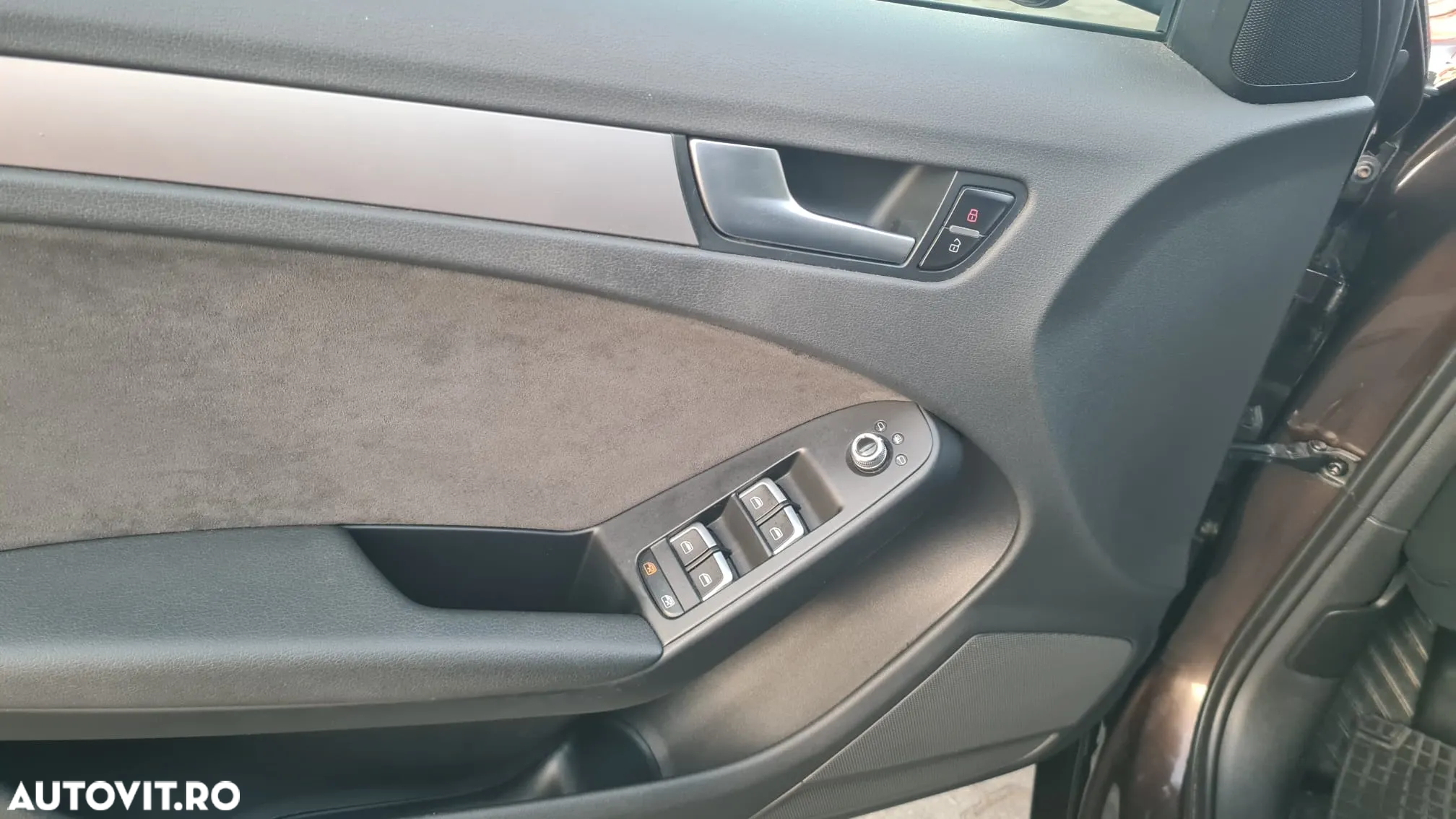 Audi A4 Avant 2.0 TDI DPF multitronic Attraction - 10