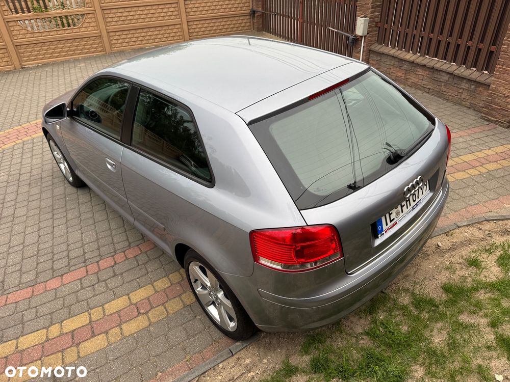 Audi A3 3-drzwiowe 1.6 Ambiente - 9