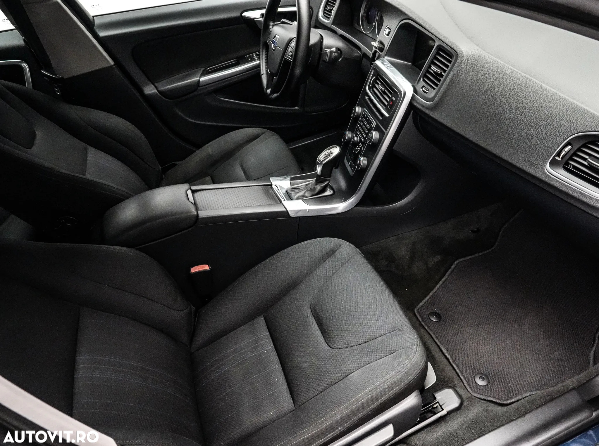 Volvo S60 D2 Start-Stop ECO Momentum - 12