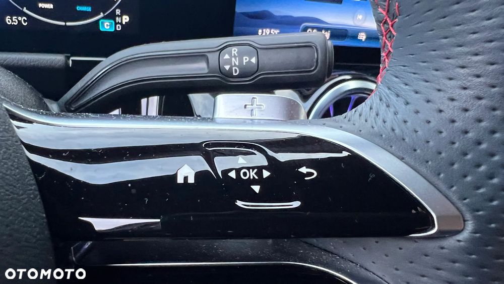 Mercedes-Benz GLA 200 AMG Line - 22