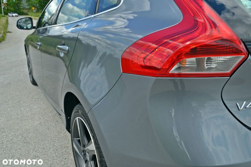 Volvo V40 - 15