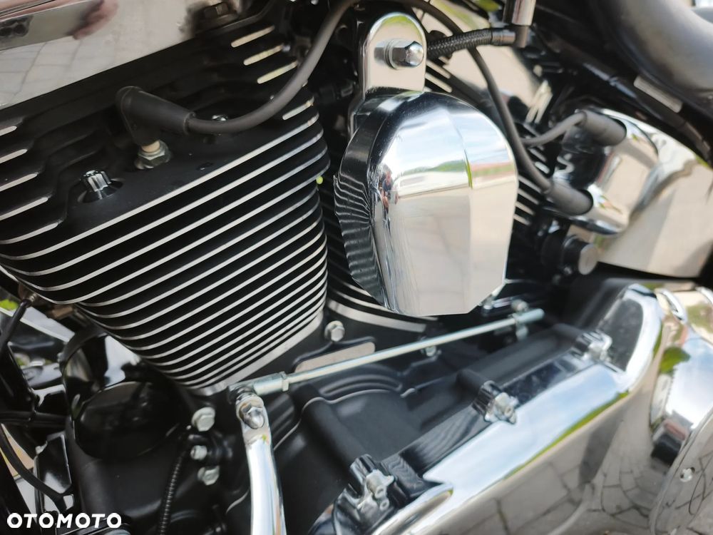 Harley-Davidson Softail Heritage Classic - 19