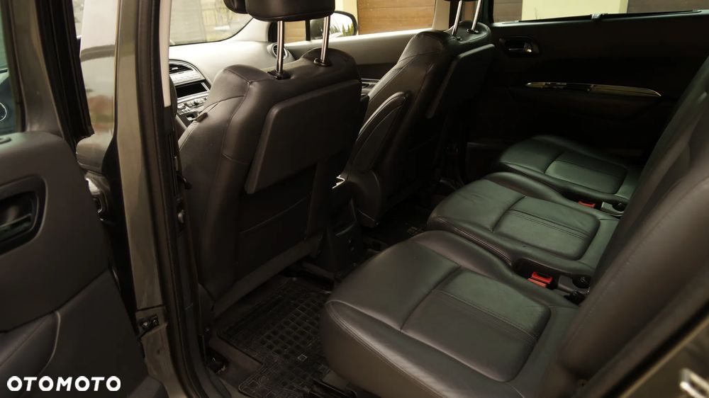 Peugeot 5008 1.6 HDi Access 7os - 11