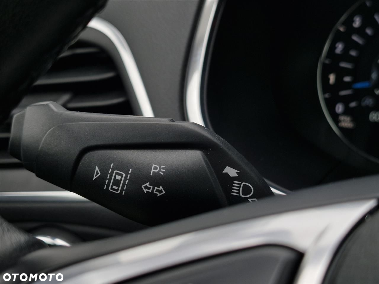 Ford S-Max 2.0 EcoBlue Titanium - 20