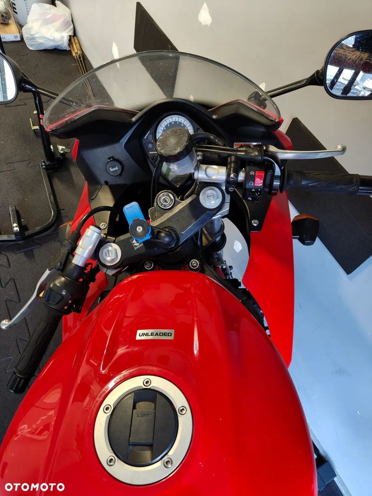 Suzuki SV - 4