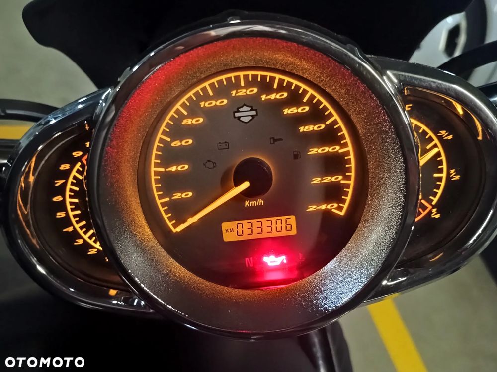 Harley-Davidson V-Rod Night Rod - 5