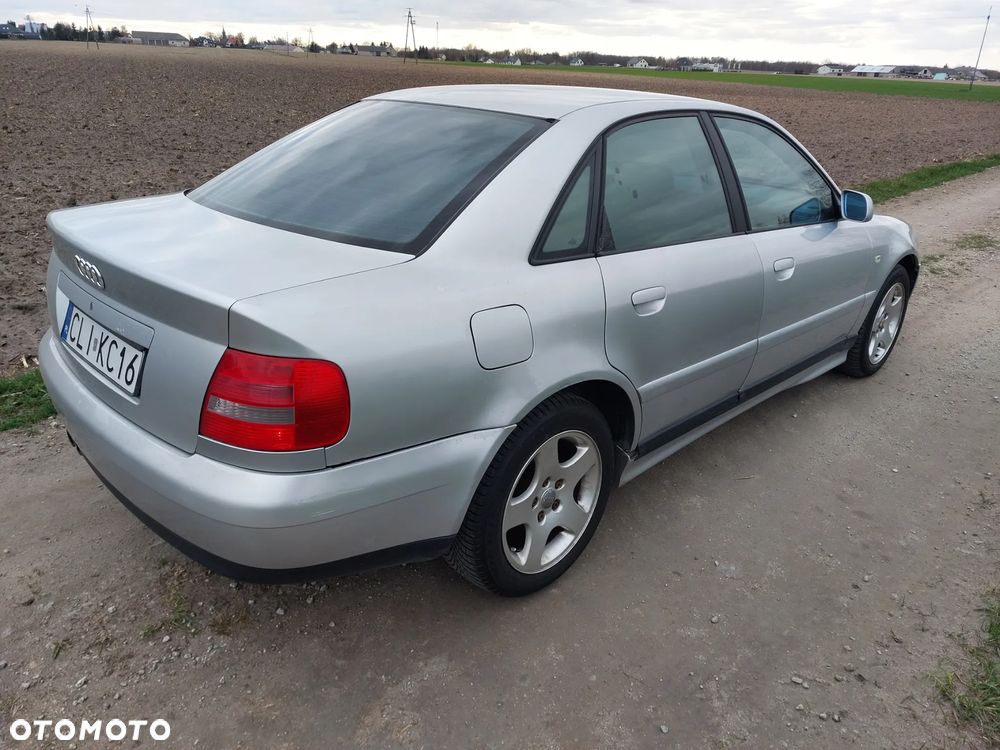 Audi A4 Limousine 1.9 TDI - 6