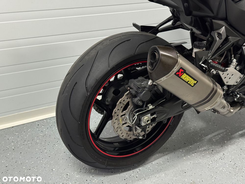 Kawasaki Z - 7