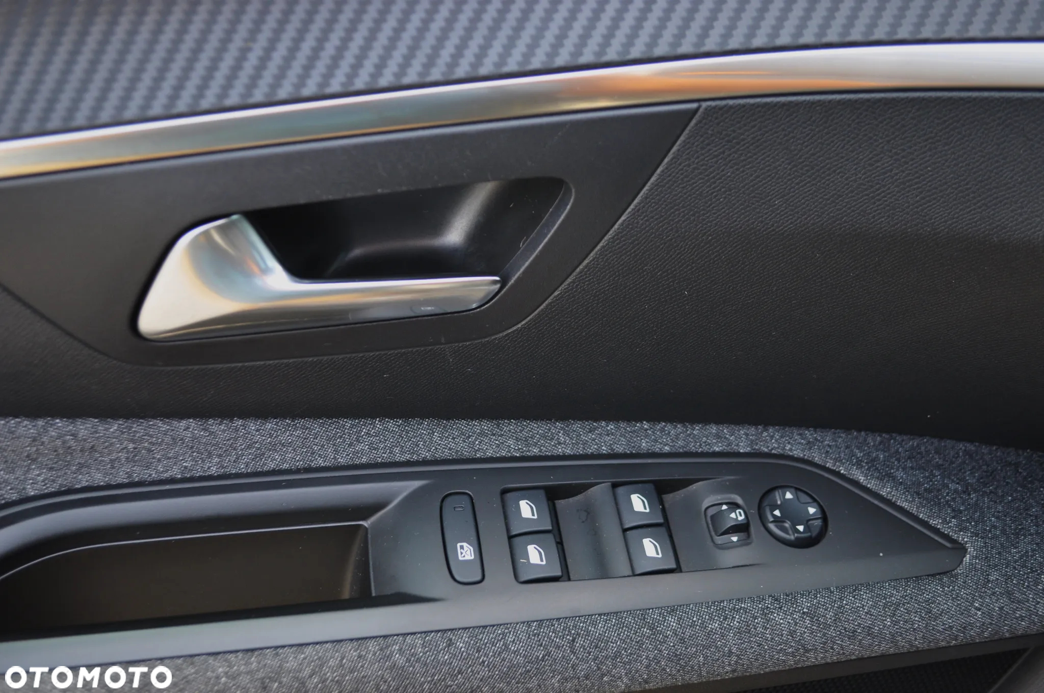 Peugeot 3008 PureTech 130 Stop & Start Active - 30