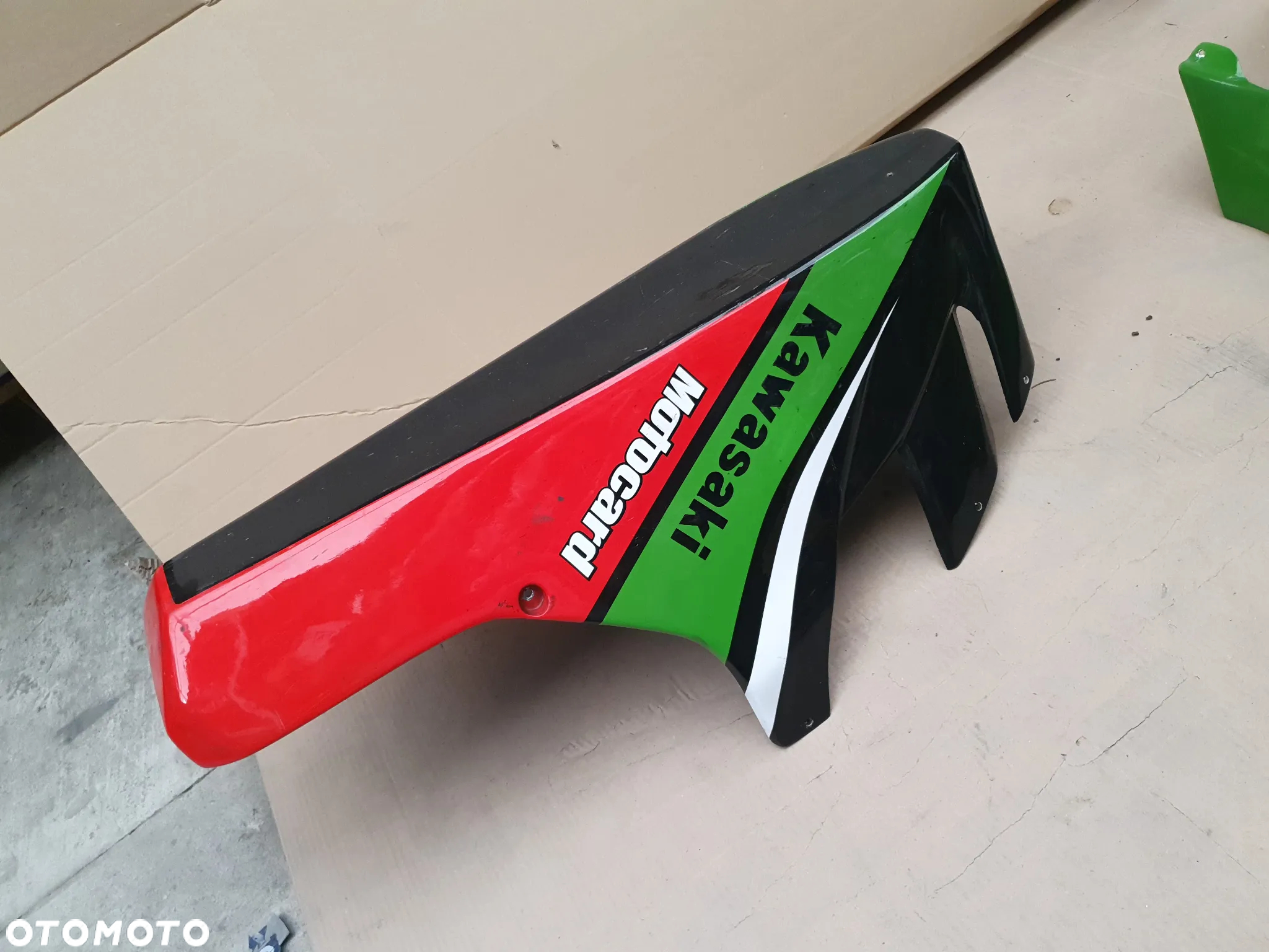 Kawasaki ZX-10R 1000 Ninja (2011 - 2015) KOMPLET OWIEWEK TOROWYCH! LAMINAT! CZASZA BOK ZADUPEK OGON  BARDZO ŁADNE! - 18