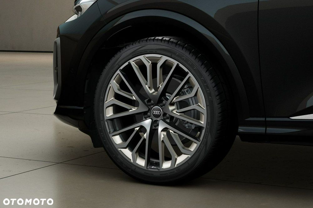 Audi Q5 Sportback - 6