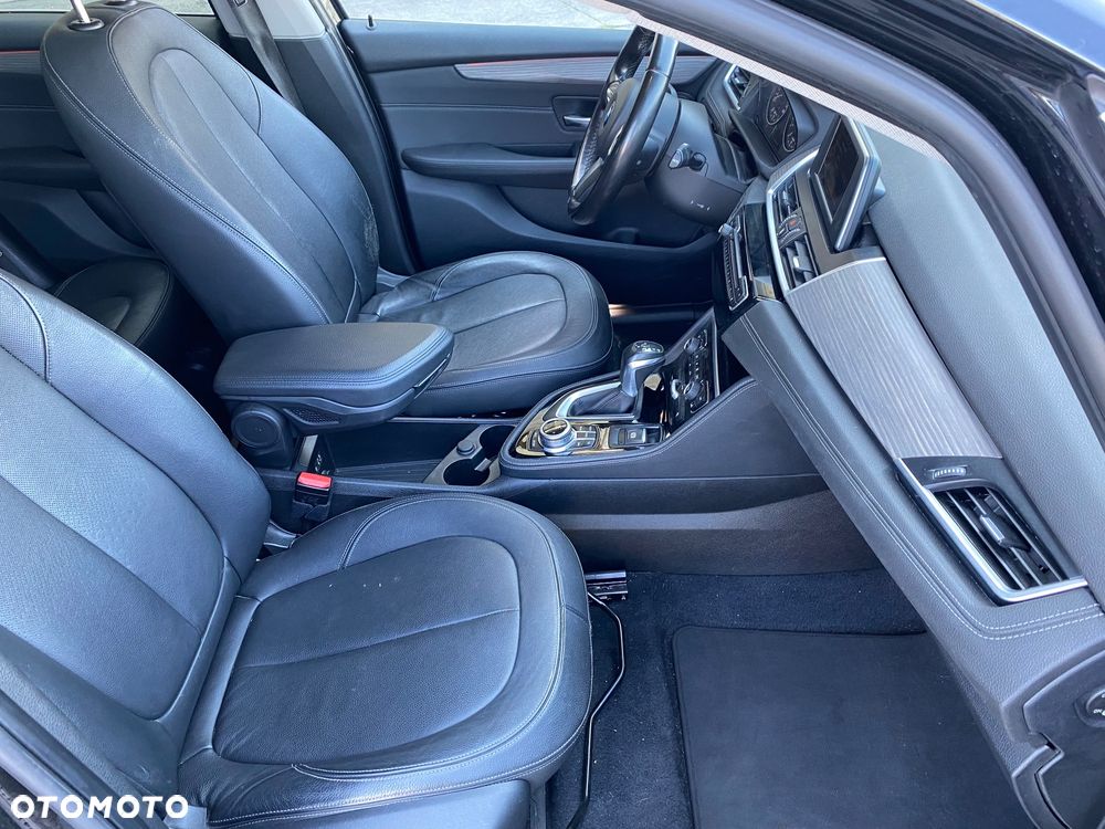 BMW Seria 2 218d xDrive Luxury Line - 26