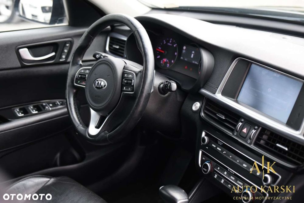 Kia Optima - 23