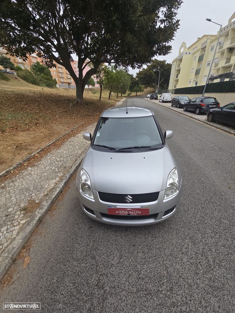 Suzuki Swift 1.3 DDiS GLX - 38