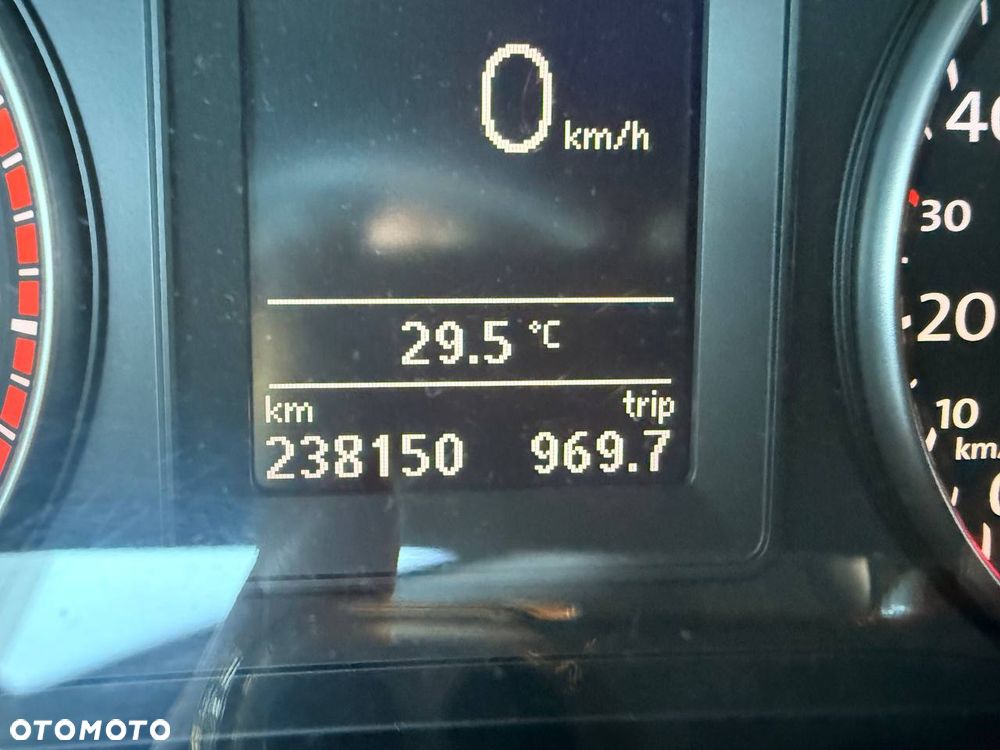 Volkswagen Scirocco - 25