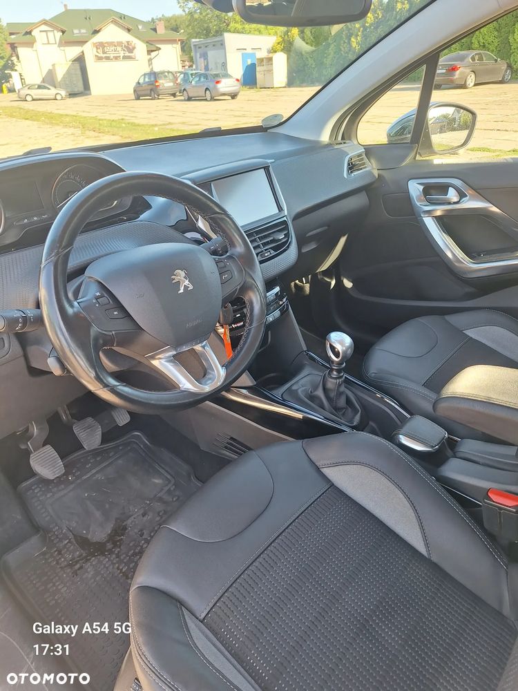 Peugeot 2008 PureTech 130 Stop&Start GT-Line Edition - 17