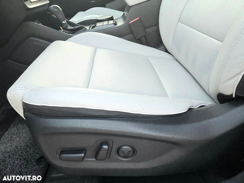 Hyundai Tucson 1.6 Turbo 4WD DCT Premium - 9