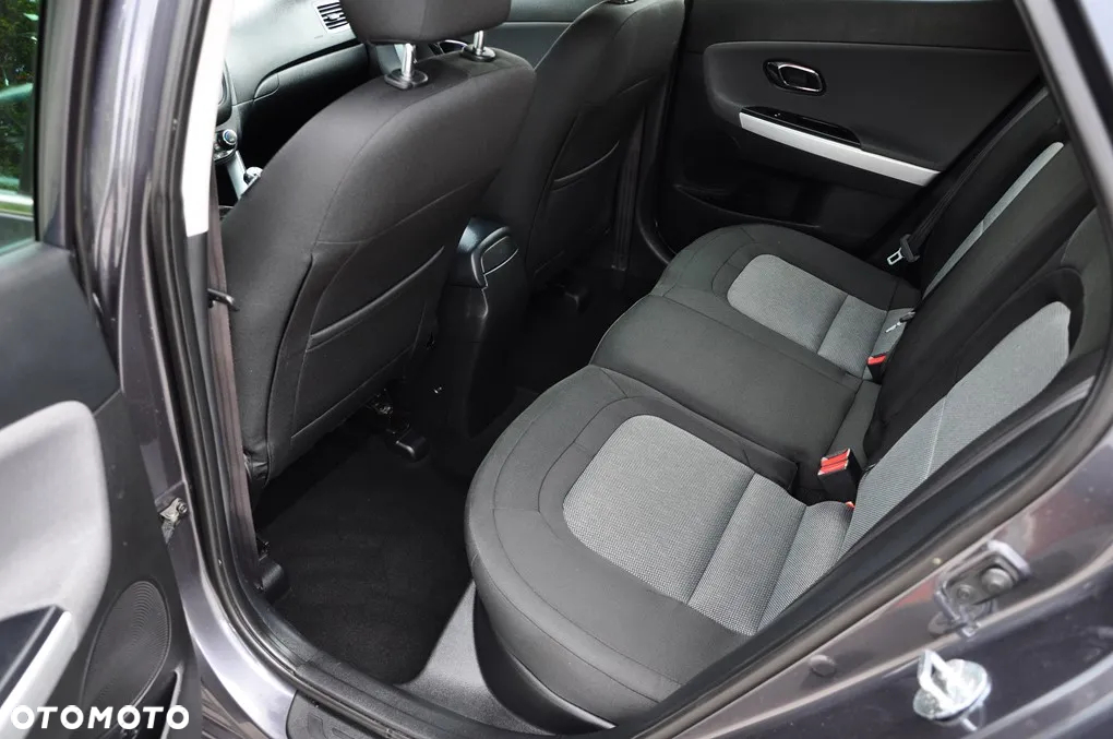 Kia Ceed 1.6 CRDi SCR L Business Line - 25