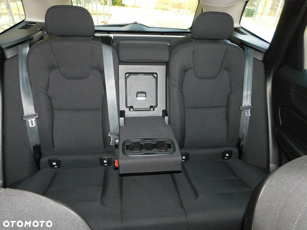 Volvo XC 60 - 12