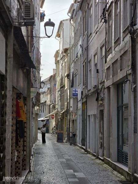 Prédio baixa da Cidade de Coimbra - Grande imagem: 2/5