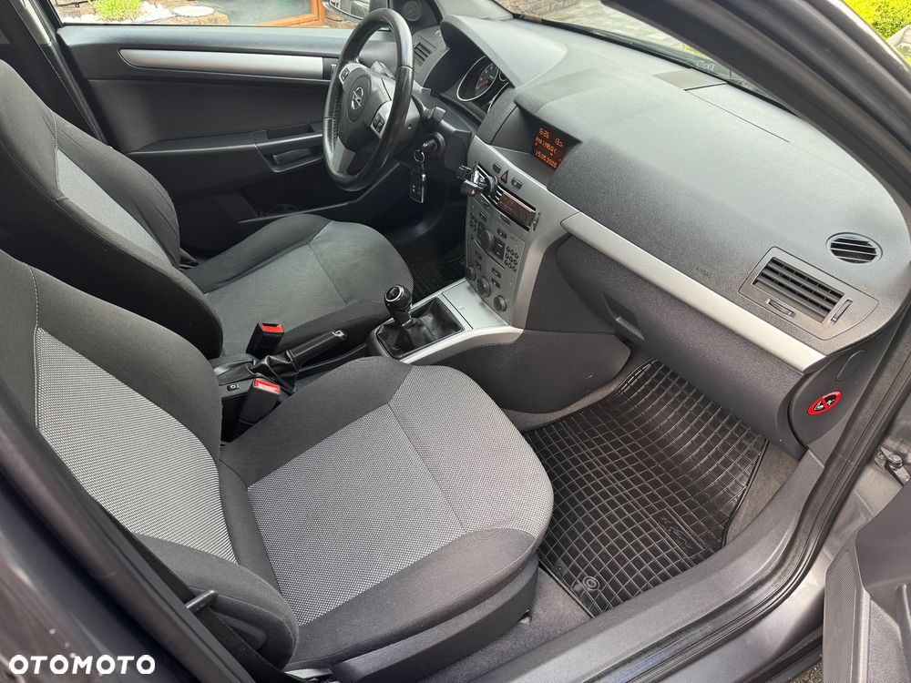 Opel Astra 1.4 Selection - 8