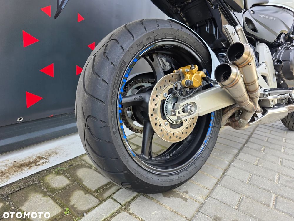 Honda Hornet - 18