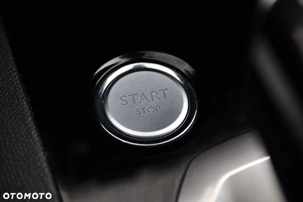 Peugeot 5008 1.6 THP Active S&S EAT6 - 35