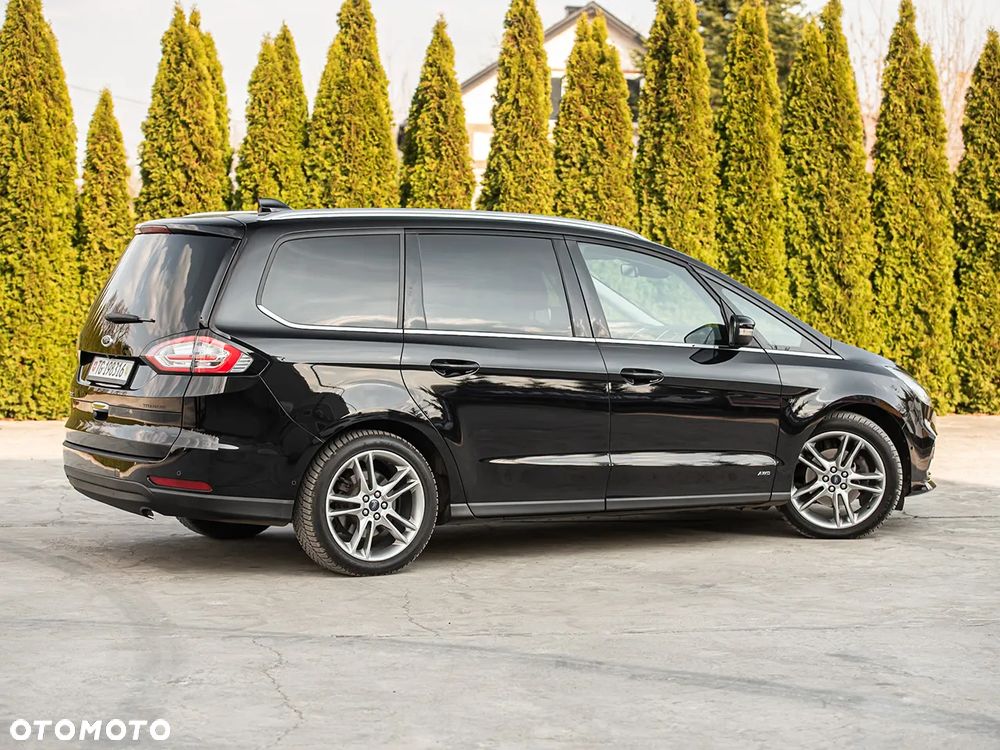 Ford Galaxy 2.0 EcoBlue S&S TITANIUM - 15