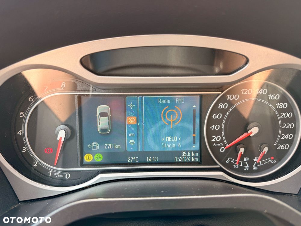 Ford S-Max 2.5 Titanium - 23