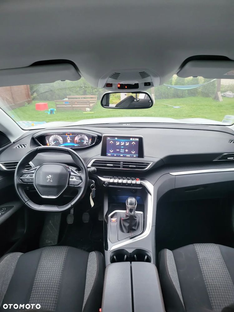 Peugeot 3008 1.5 BlueHDi Active S&S - 9