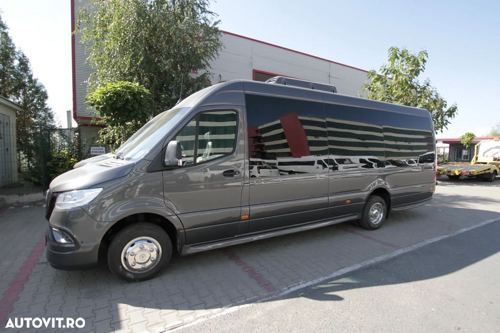 Mercedes-Benz 519 19+1+1 LOCURI vip  *COC* - 22
