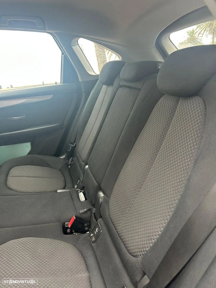 BMW 225xe Active Tourer iPerformance - 10