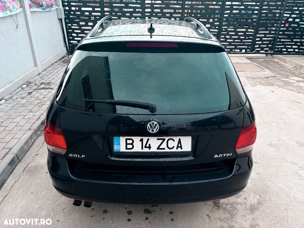 Volkswagen Golf - 11