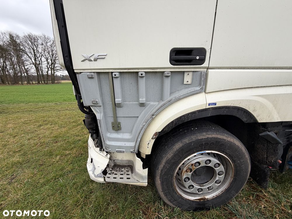 DAF 106 - 15