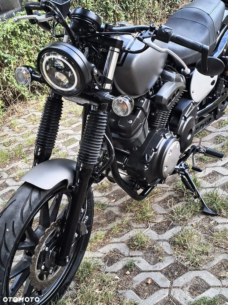 Yamaha XVS - 37