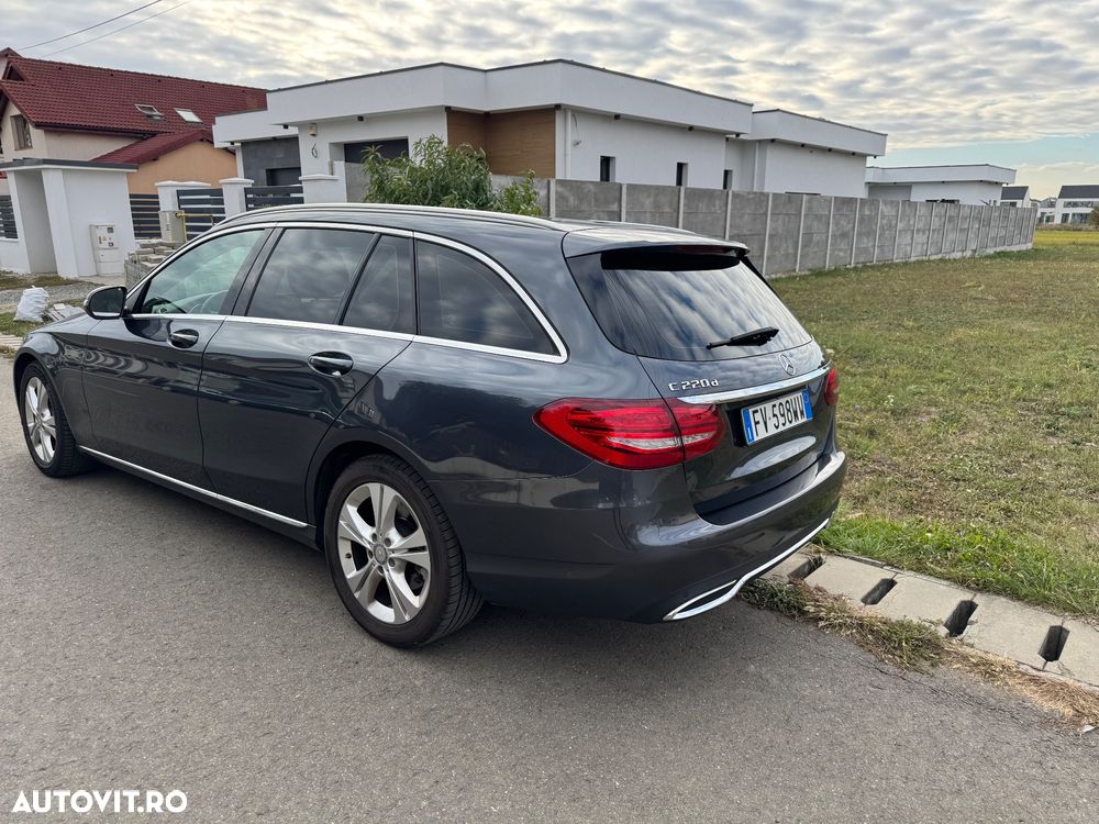 Mercedes-Benz C 220 d 4Matic T 7G-TRONIC Avantgarde - 12