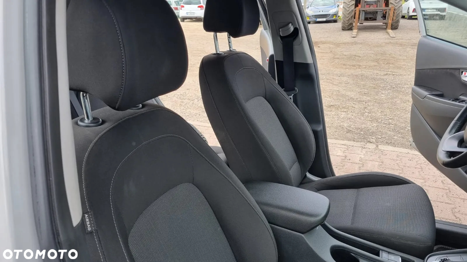 Hyundai Kona 1.6 GDI Hybrid Comfort DCT - 31