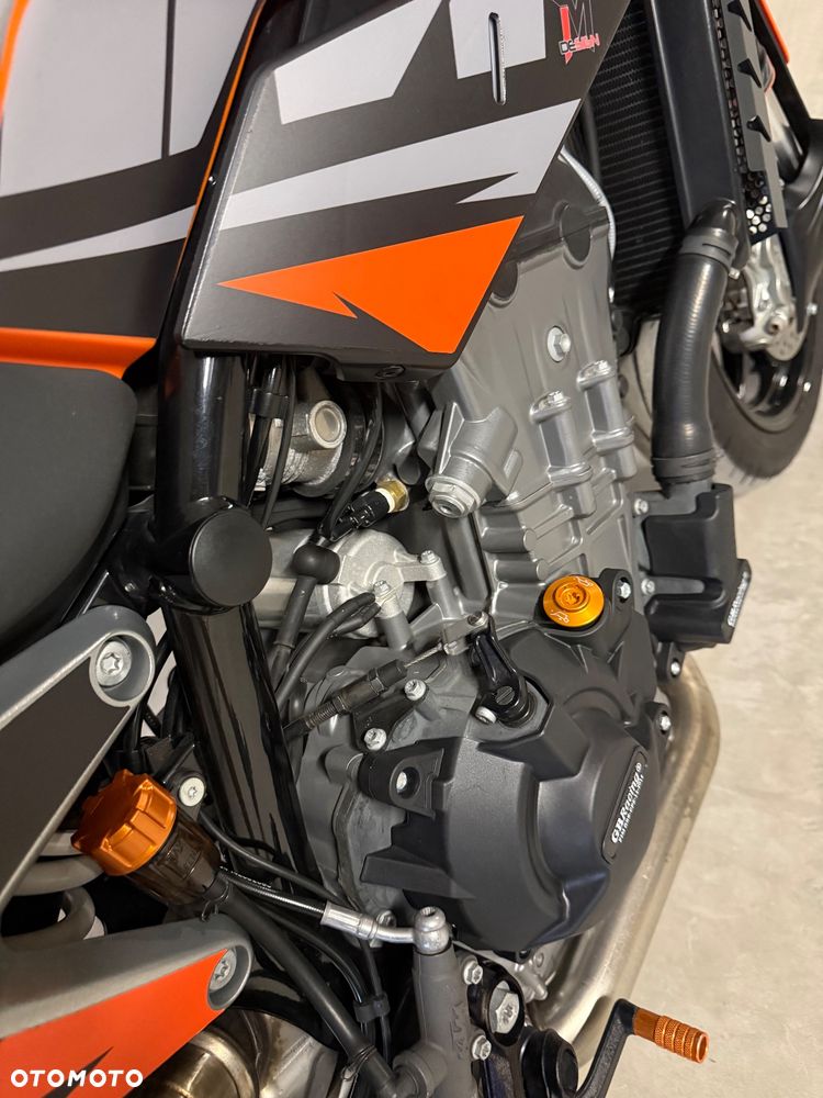 KTM Duke 790 - 14