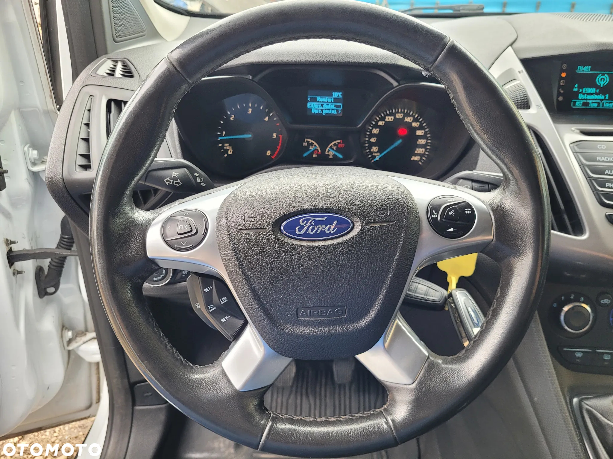 Ford Transit Connect - 10