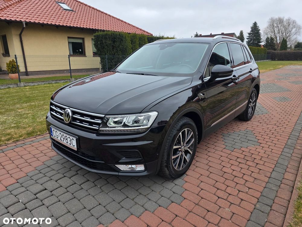 Volkswagen Tiguan - 1
