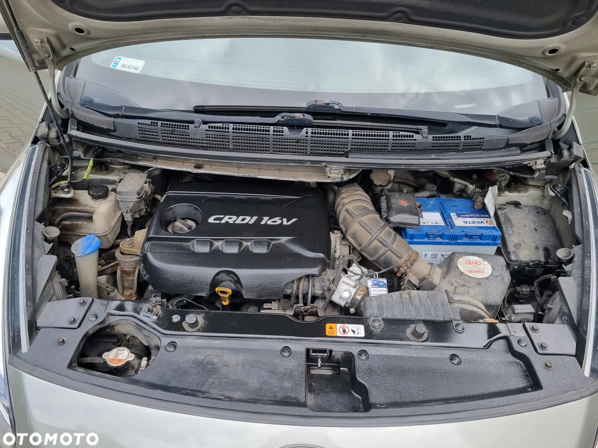 Kia Carens 1.7 CRDi L - 7