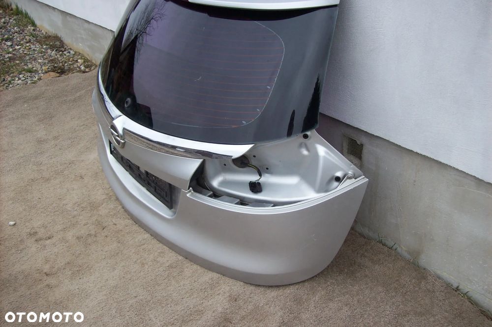 TYLNA KLAPA BAGAŻNIKA OPEL INSIGNIA A KOMBI - 3